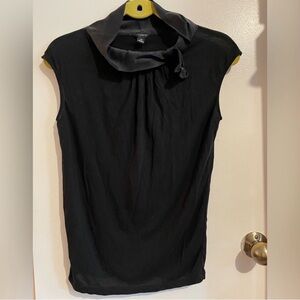 Ann Taylor Black Sleeveless Silk Bow Neck Top XS Women’s Clothing Shirt Tshirt